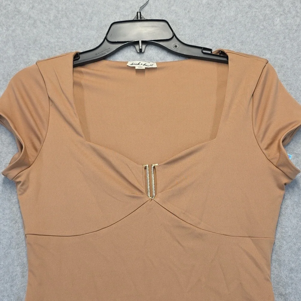 Derek Heart NWT lined body con dress tan